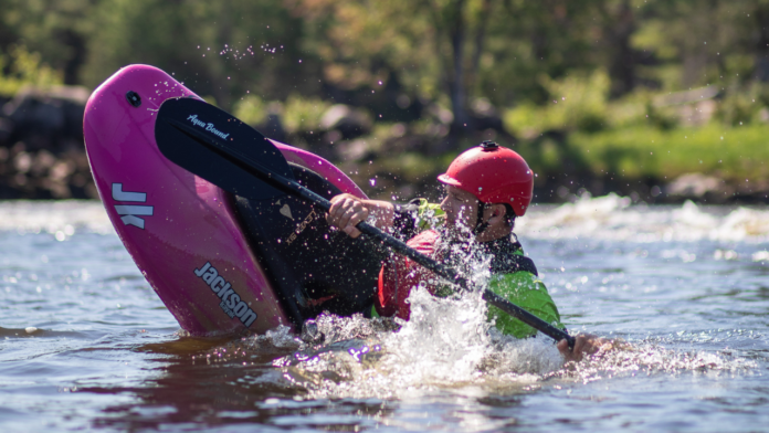 jackson kayak rockstar v featured image ken whiting whitewater kayaking paddletv in4adventure